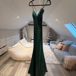 Emerald Green Sequin Spaghetti-Strap Prom Gown